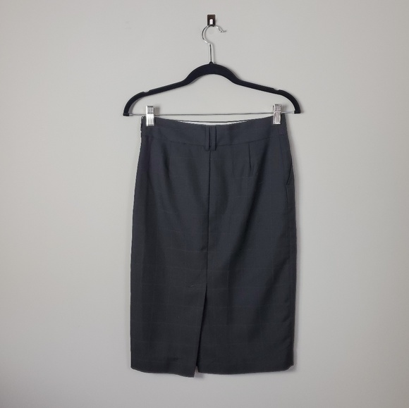 Old Navy Checkered Print Pencil Skirt - Picture 3 of 4